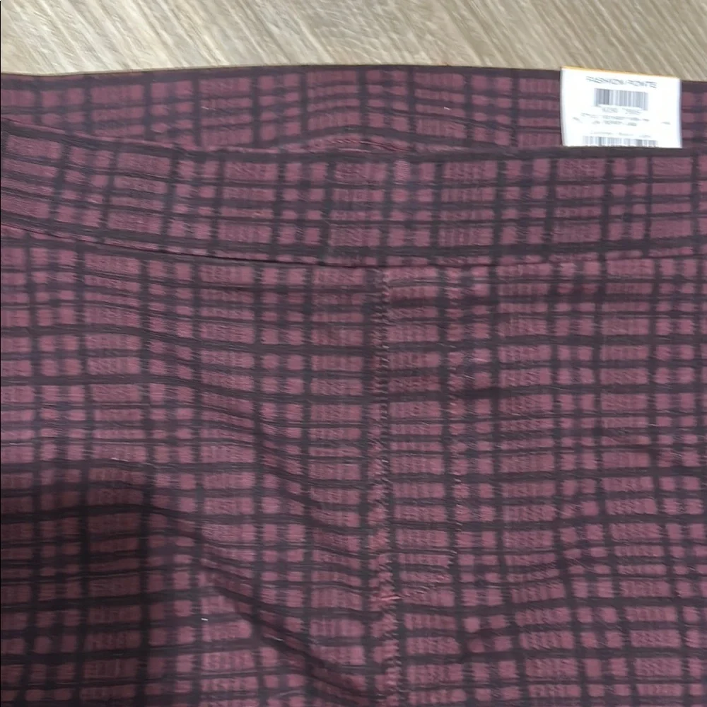 Burgundy Checkered Pants - Picture 3 of 4